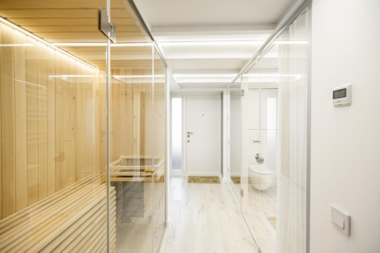 White Fox - Sauna - Lwów Zewnętrze zdjęcie